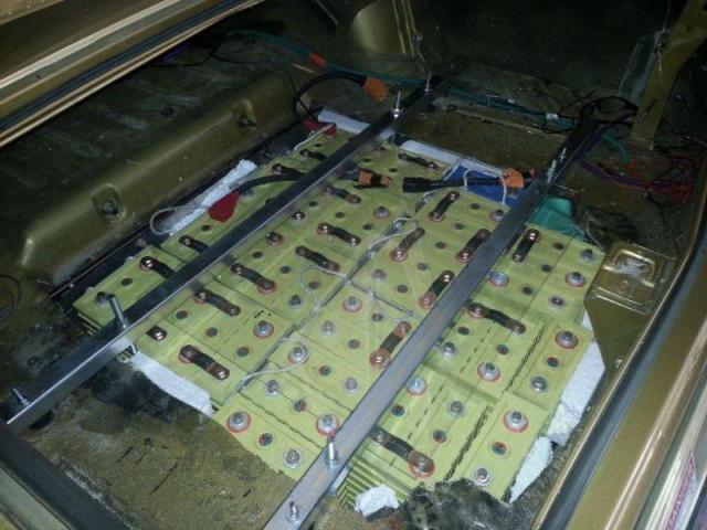 Rear battery box