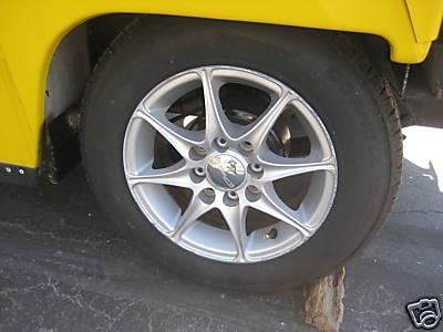 1980_Commuta_Car_Yellow_Tires
