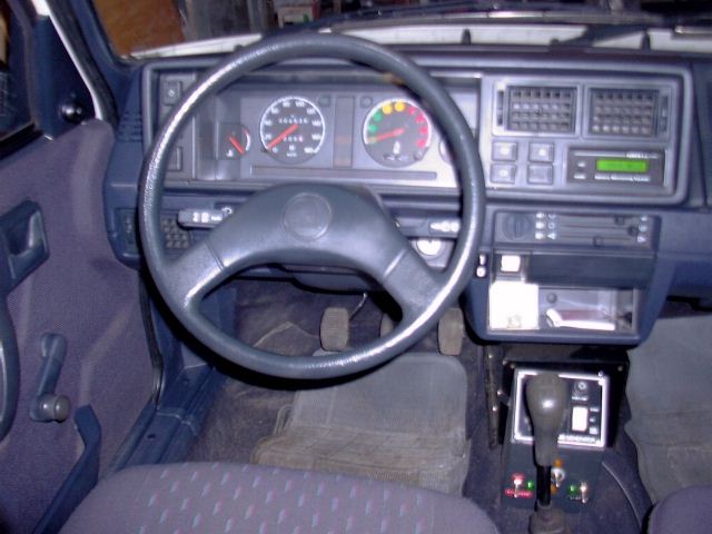 Driver's side interior view