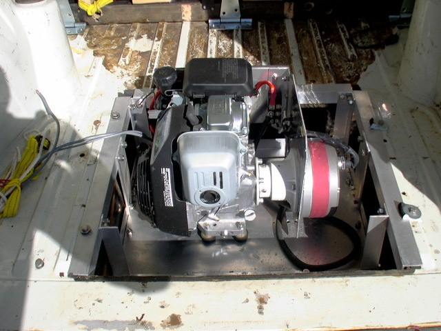 Small generator with Honda GC160 and MG2